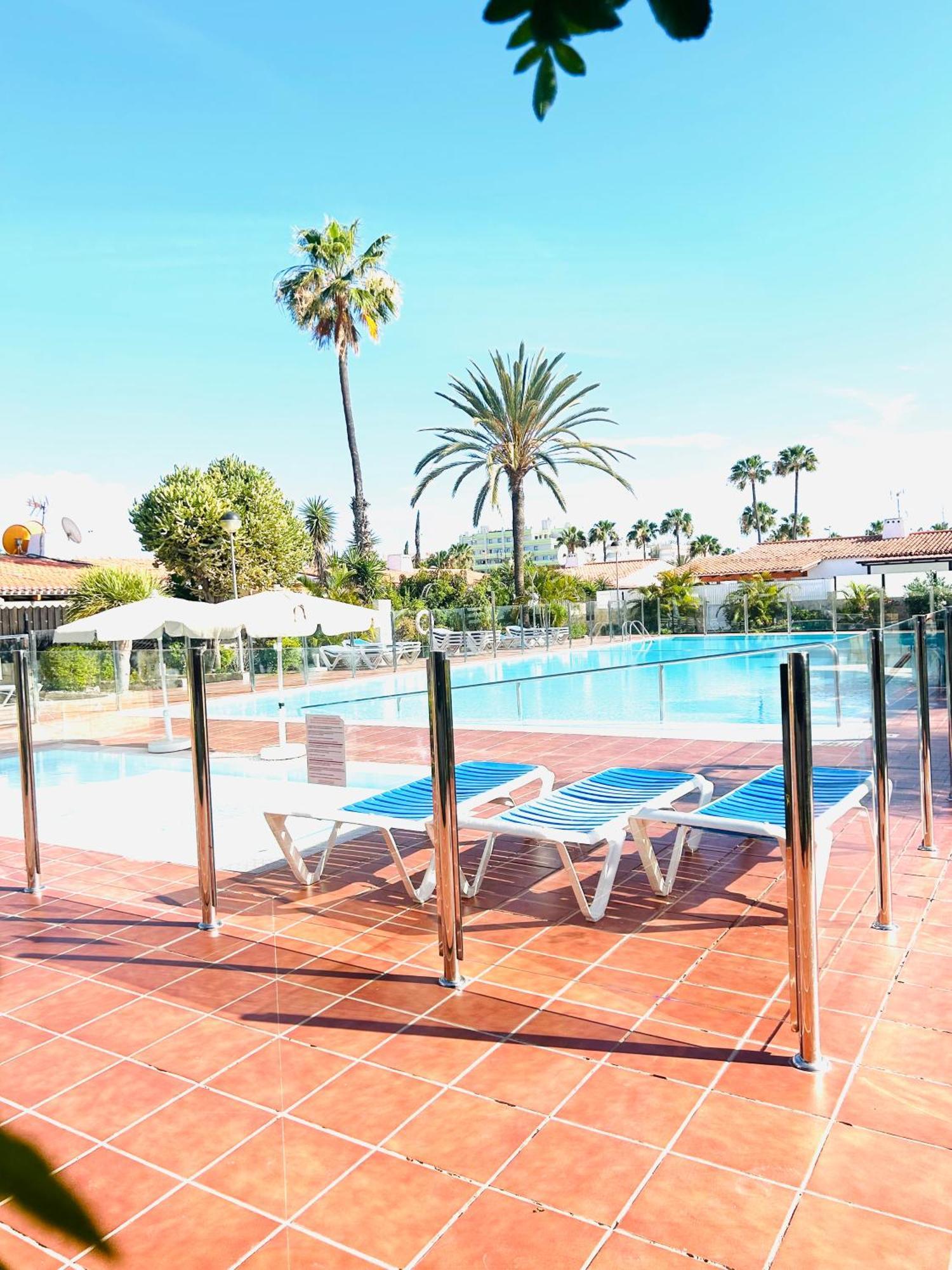 Oasis Beach Holiday Home With Jacuzzi プラヤ・デル・イングレス エクステリア 写真