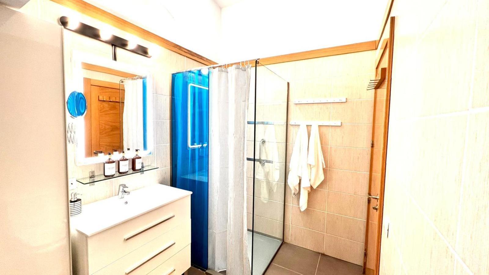 Oasis Beach Holiday Home With Jacuzzi プラヤ・デル・イングレス エクステリア 写真