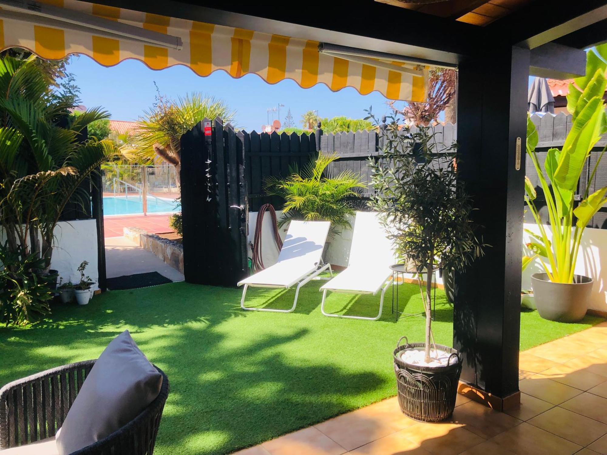 Oasis Beach Holiday Home With Jacuzzi プラヤ・デル・イングレス エクステリア 写真
